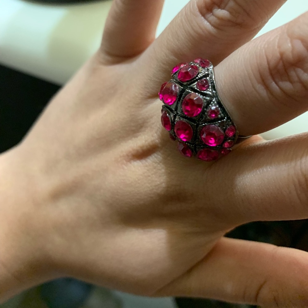 Hot Pink Rhinestone Ring - Picture 3 of 6